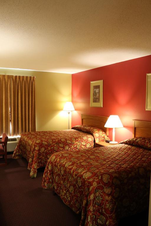 Hometown Inn & Suites Schererville Bagian luar foto